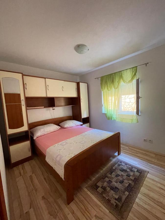 فندق Apartman Jukic مارينا المظهر الخارجي الصورة