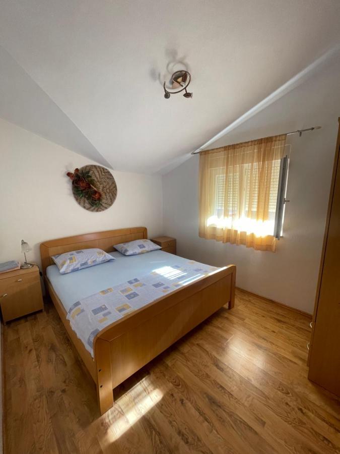 فندق Apartman Jukic مارينا المظهر الخارجي الصورة