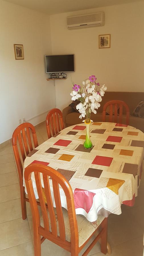 فندق Apartman Jukic مارينا المظهر الخارجي الصورة
